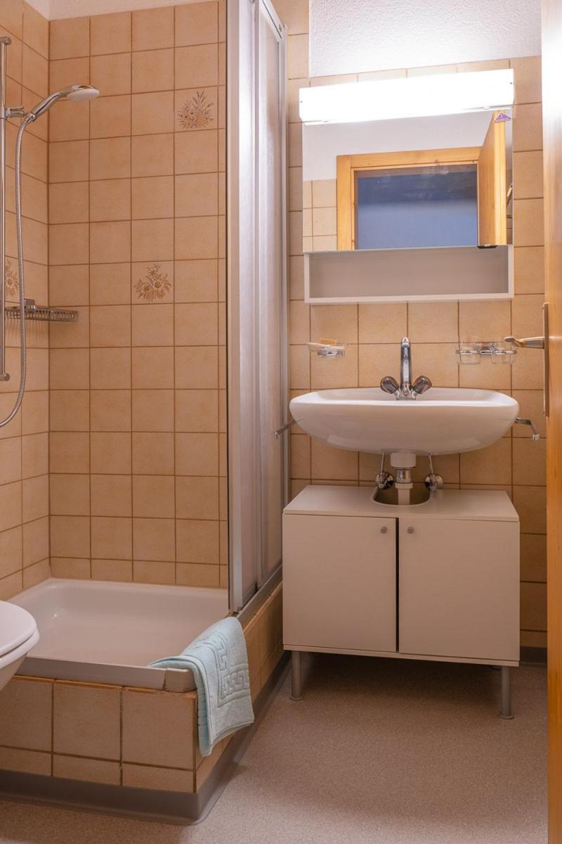 Chrona Bed & Breakfast Jenaz Rom bilde