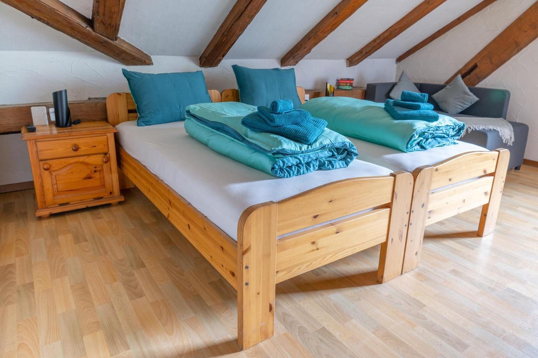 Chrona Bed & Breakfast Jenaz Rom bilde